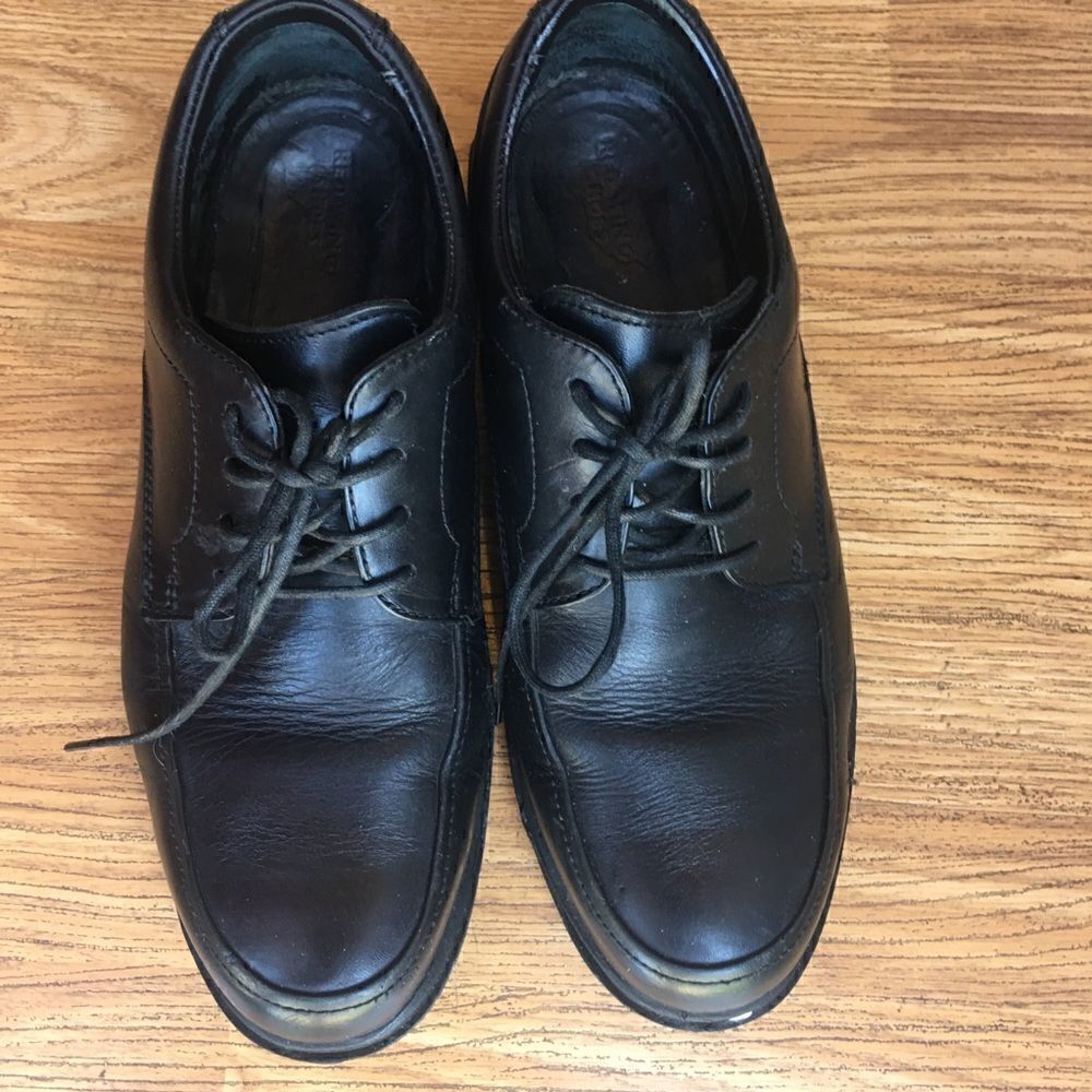 RED WING SHOES  